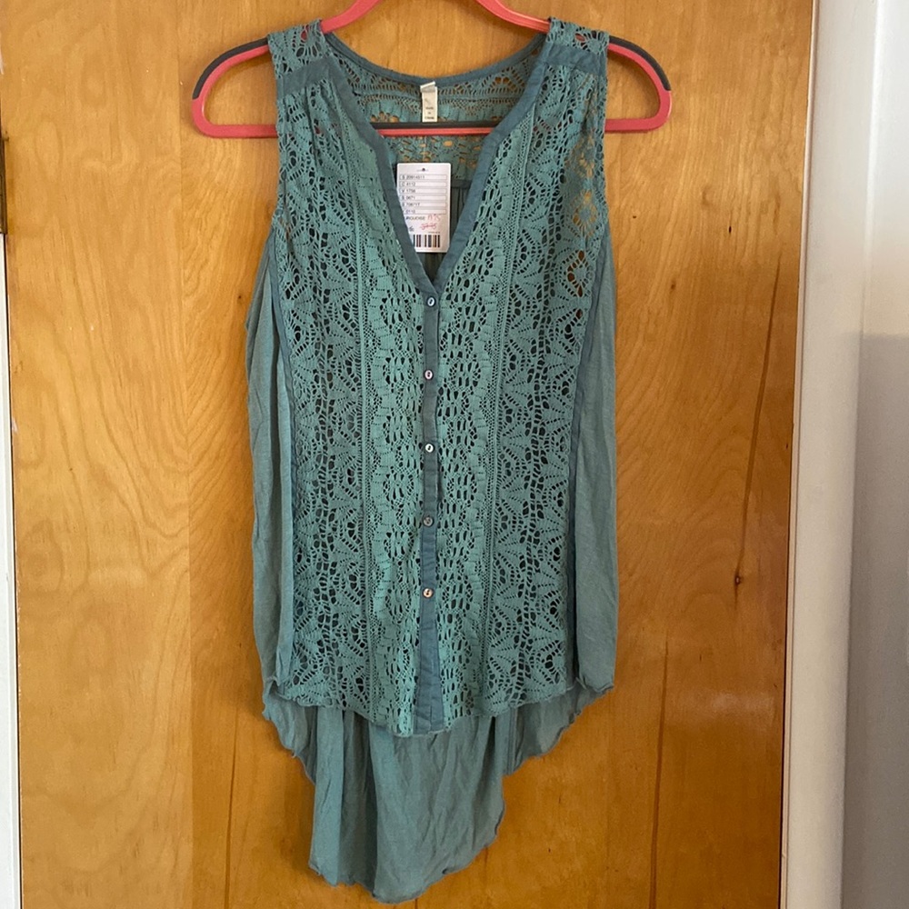Anthropologie Tiny